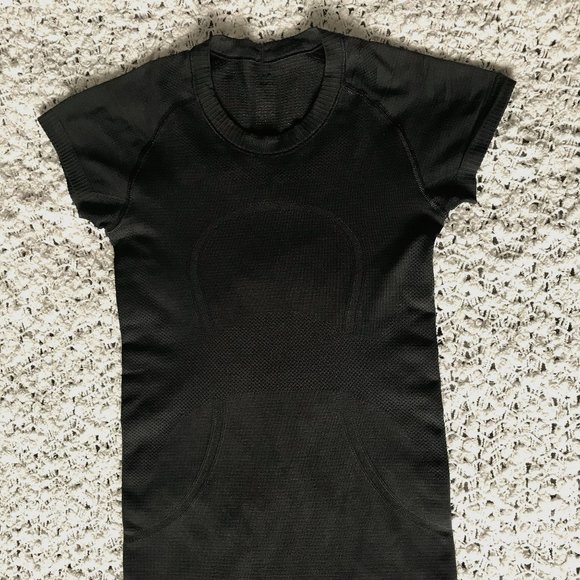 Lululemon Tops - Black Lululemon Swifty Tech SS Crew SIze 2